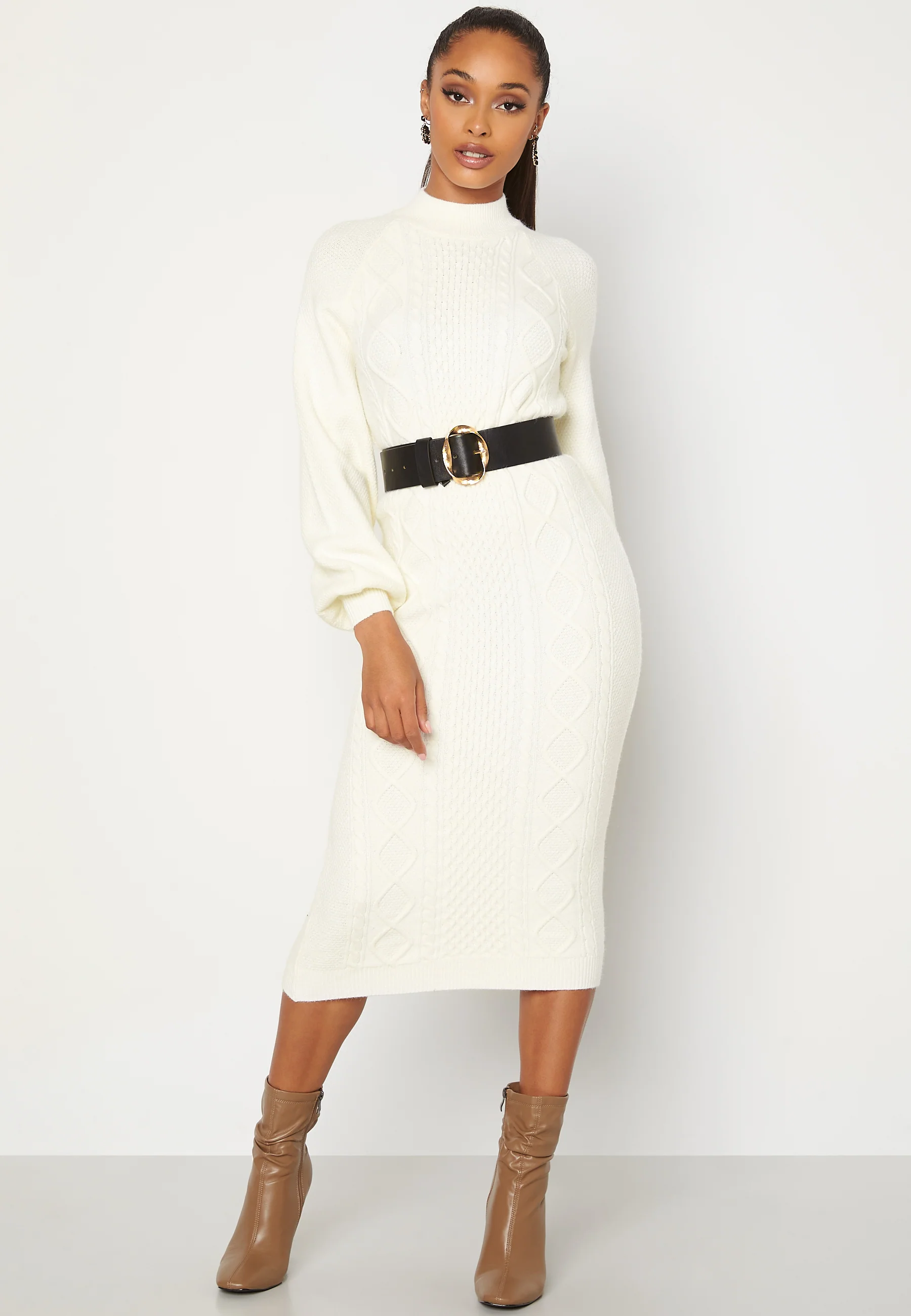 Aisha knitted dress