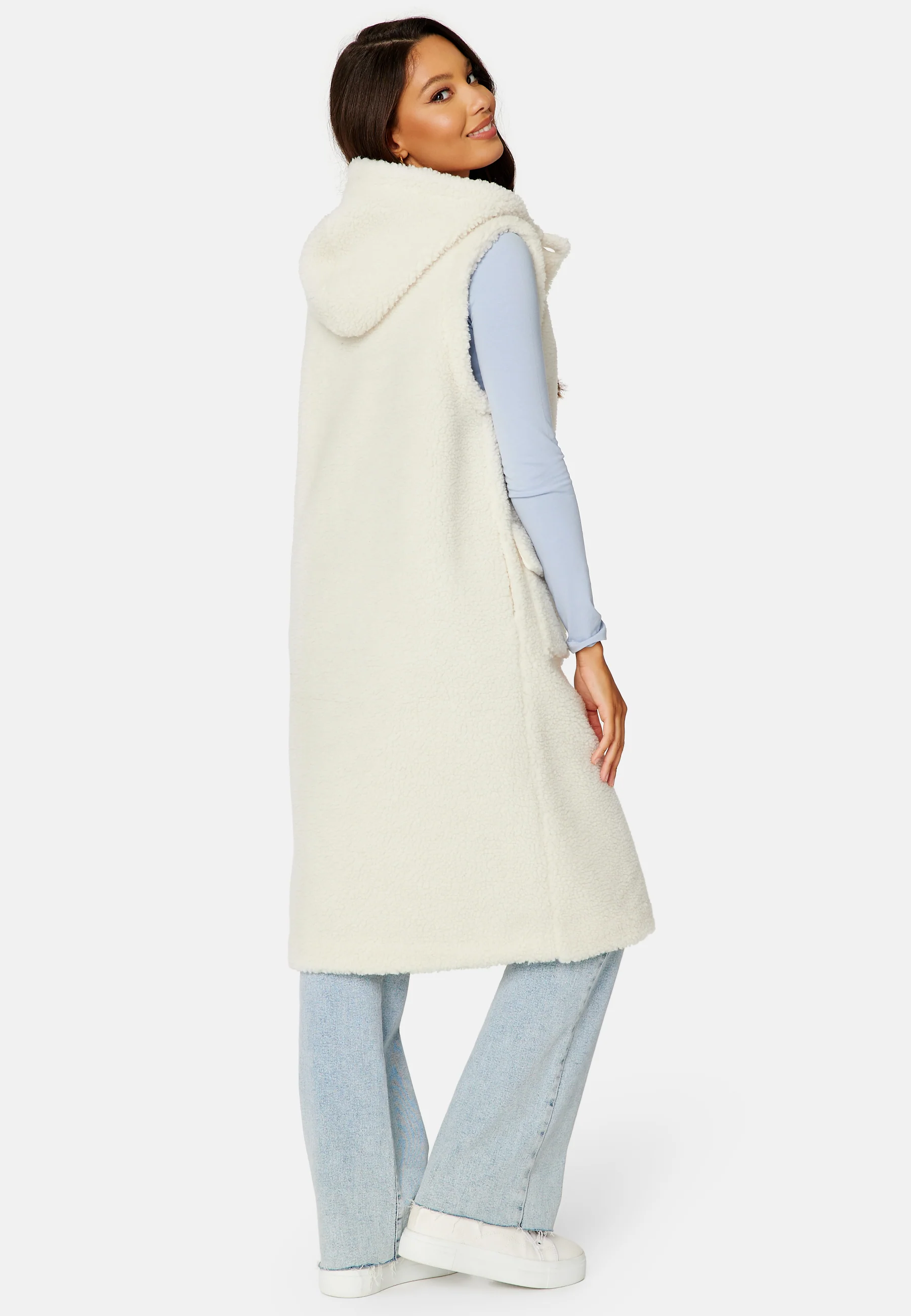 Annie Teddy Vest - Image 7