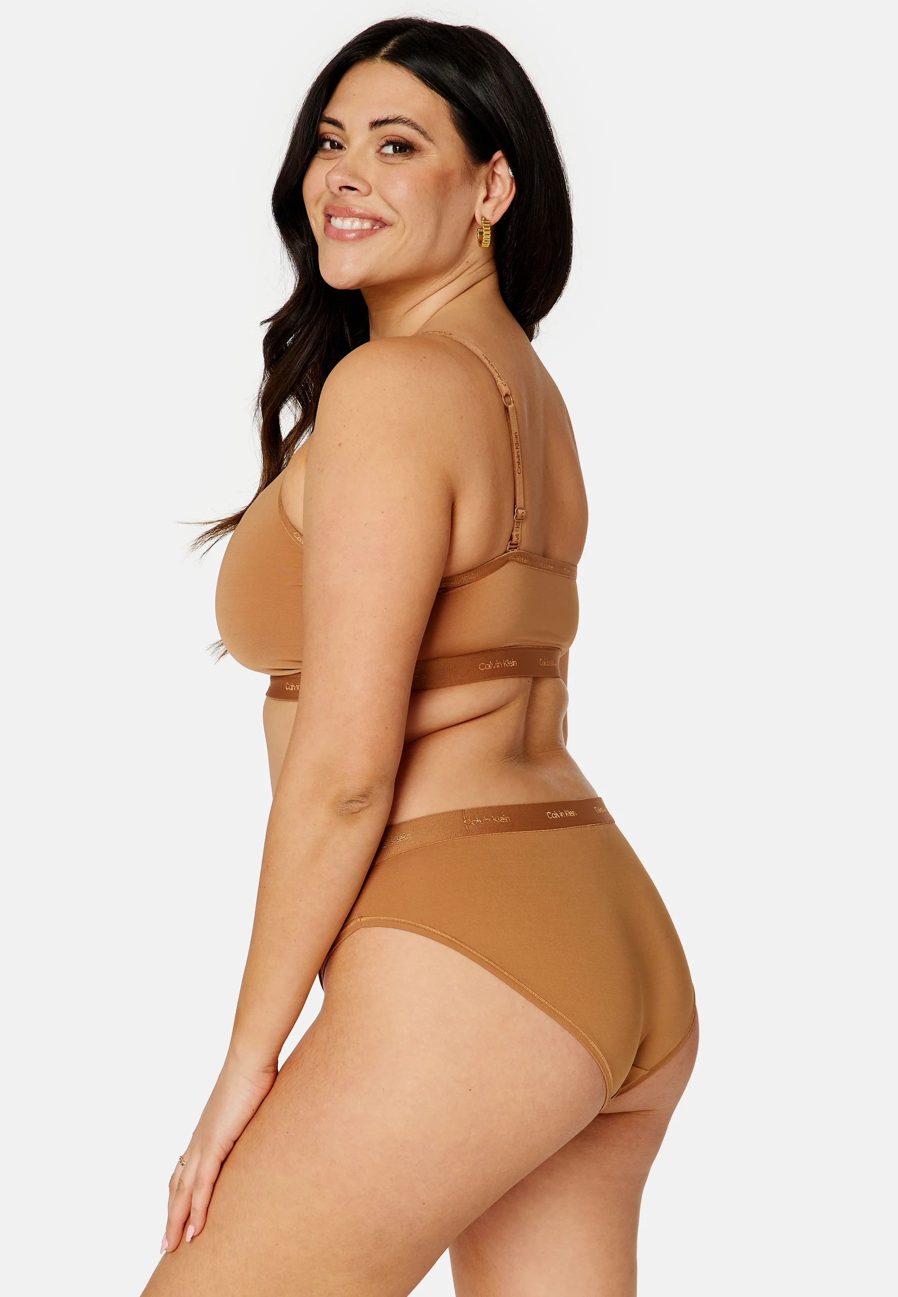 Bikini Plus - Image 3