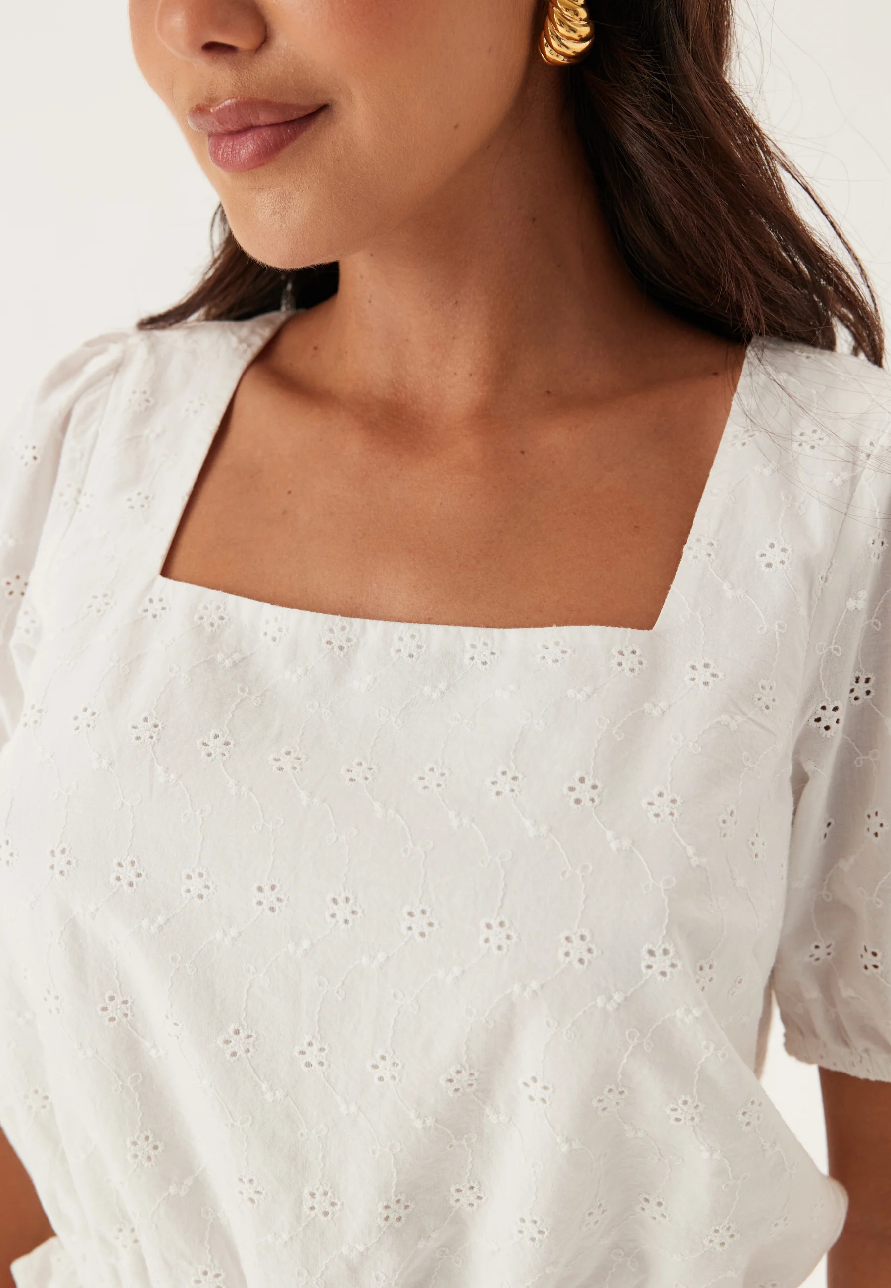 Broderie Anglaise Short Sleeve Blouse - Image 4