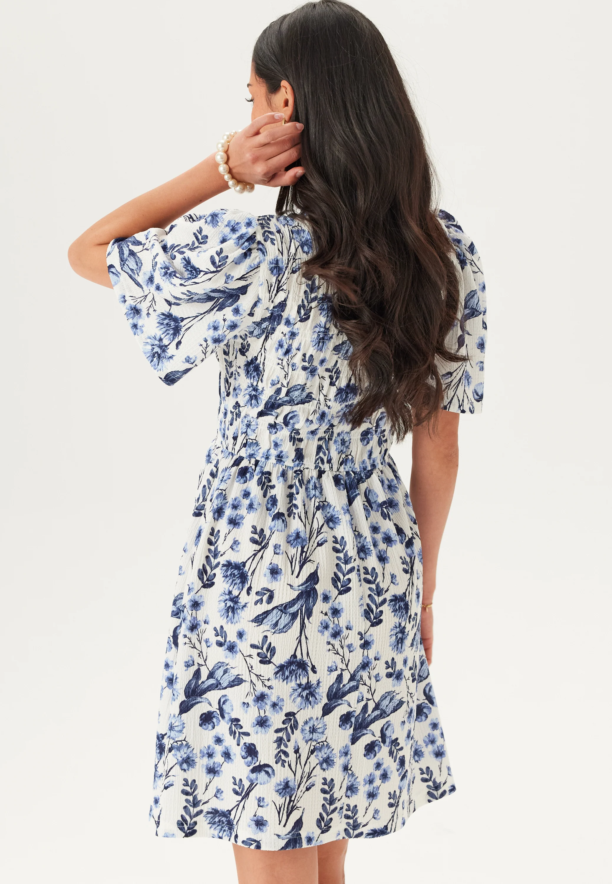 Butterfly Sleeve Short Dress - Image 3