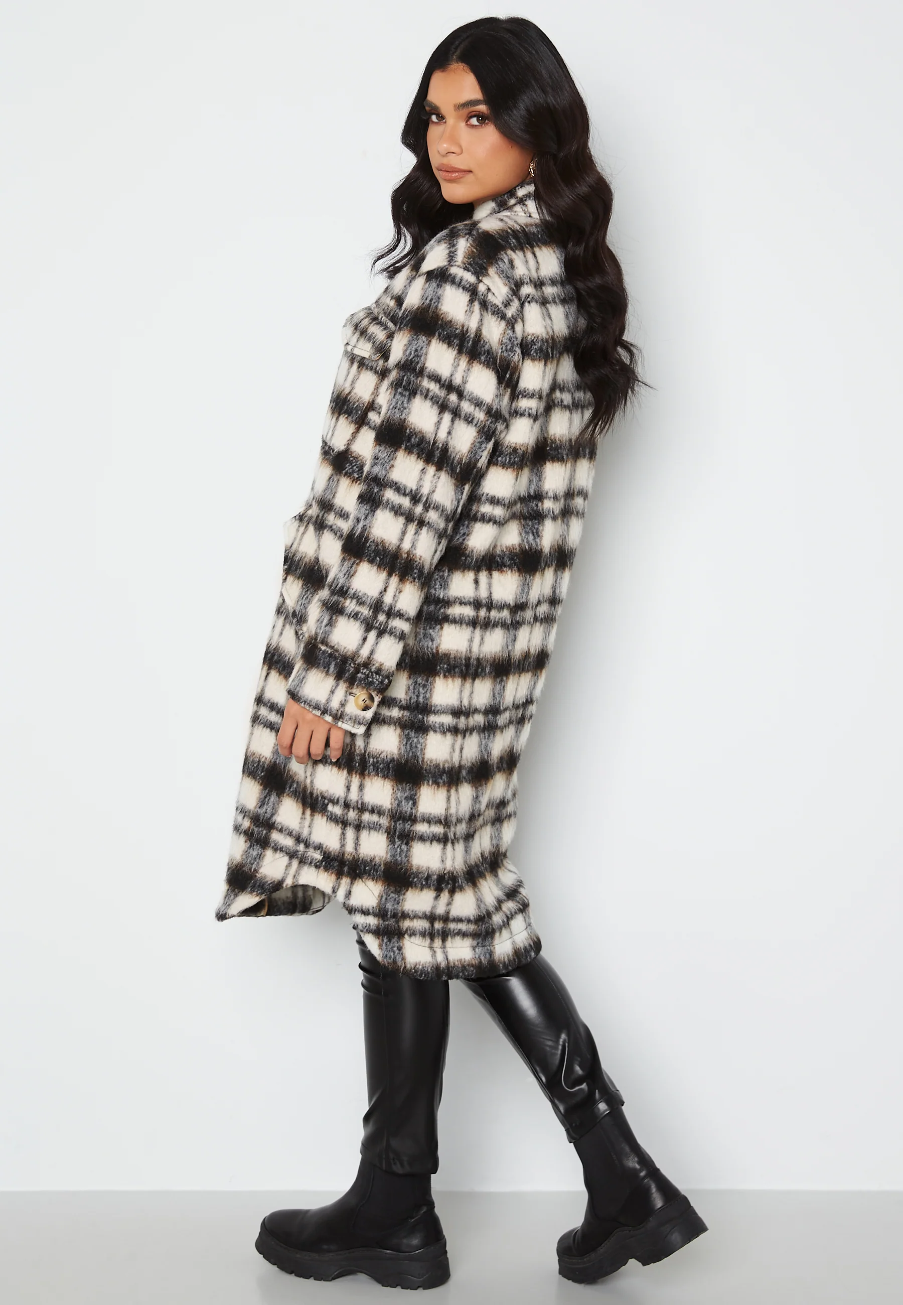 Caron Wool Shirt Jacket - Image 4