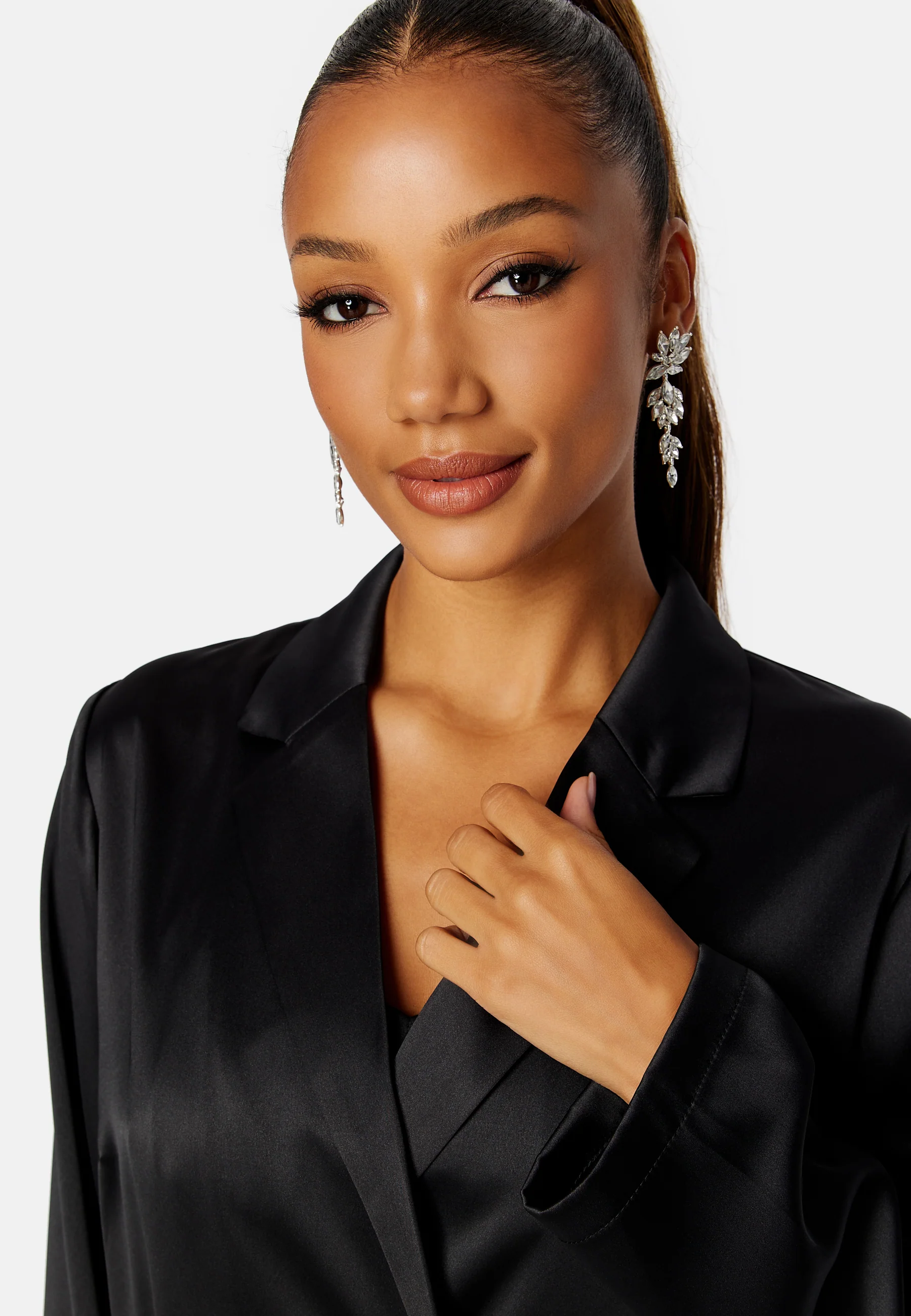 Chana satin blazer - Image 4