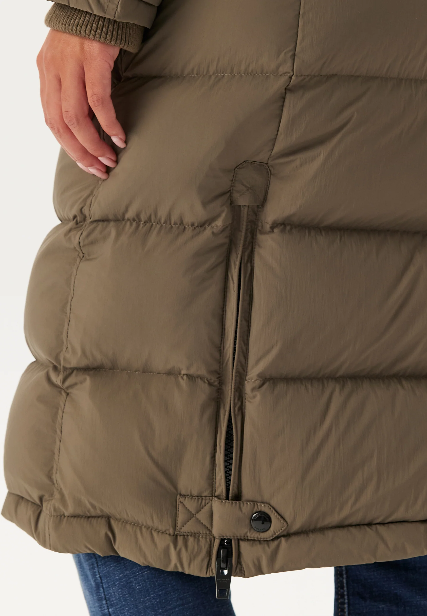 Falcon Jacket - Image 5