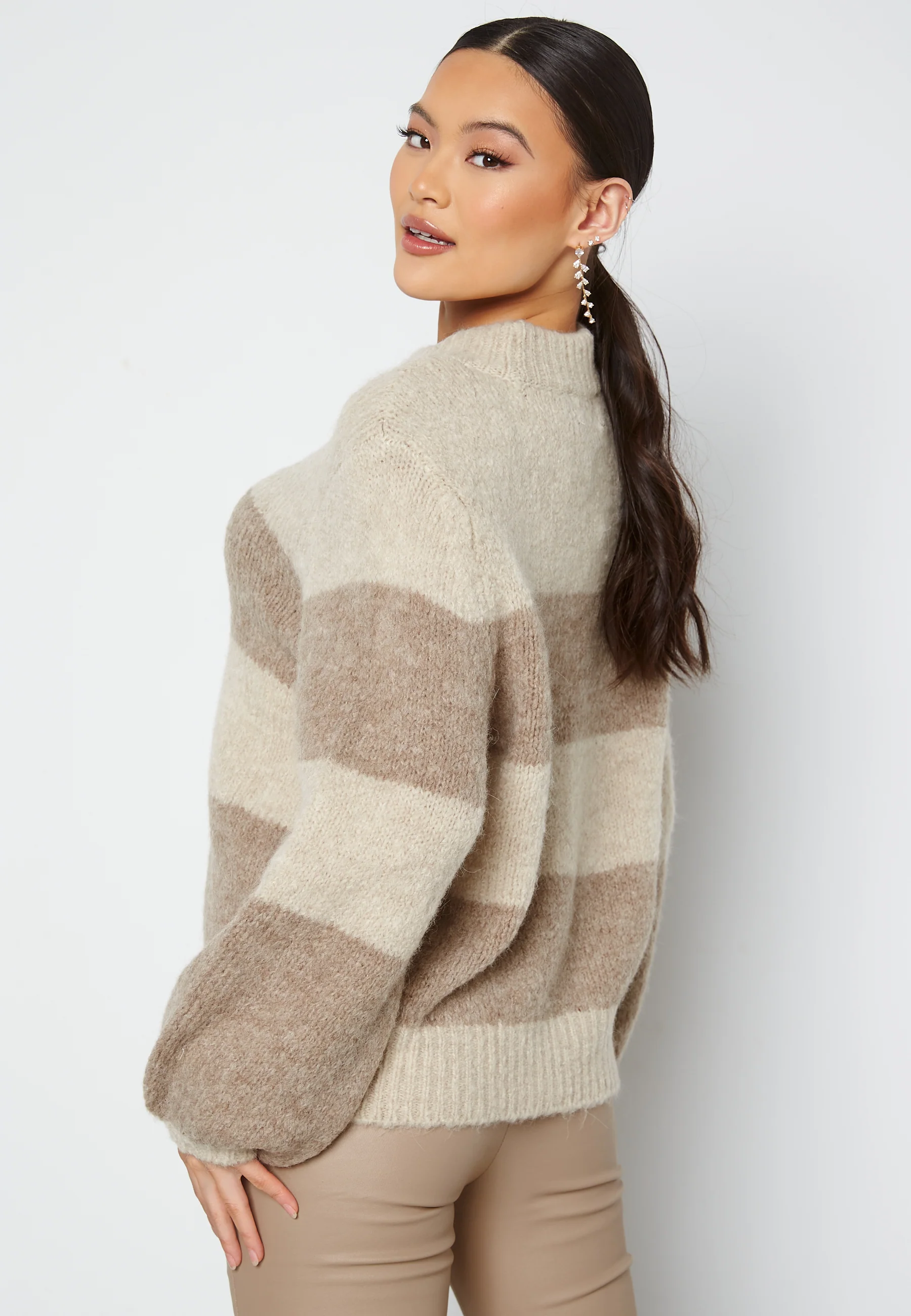 Fania LS O-Neck Wool Knit - Image 4