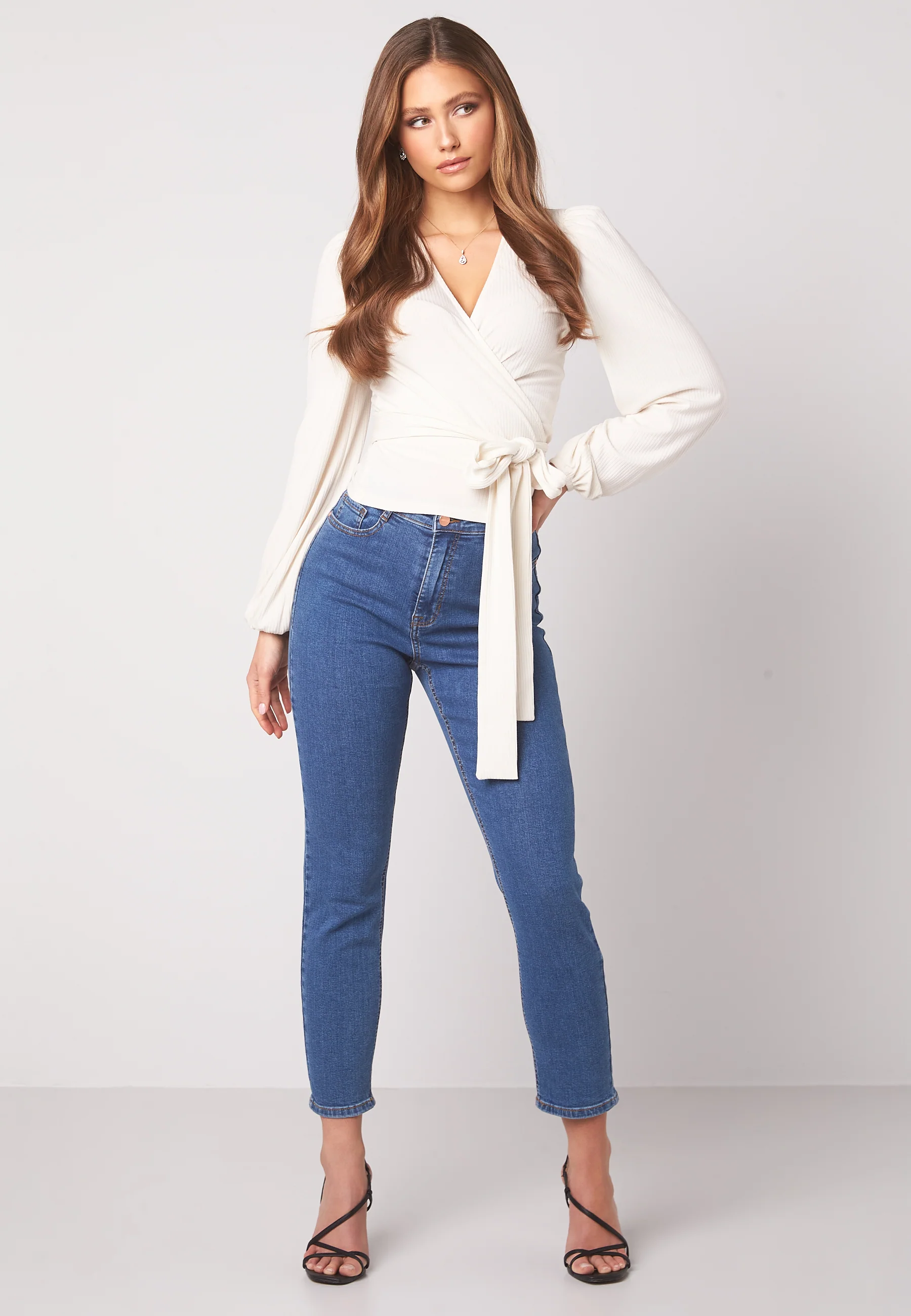 High Waist Jeans - Image 2