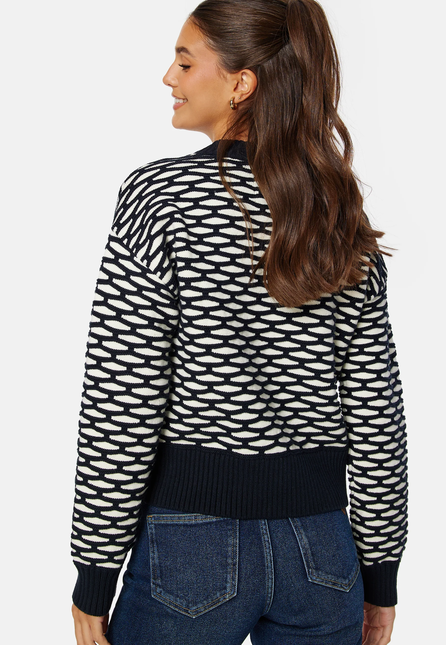 Intarsia C-Neck Sweater - Image 2
