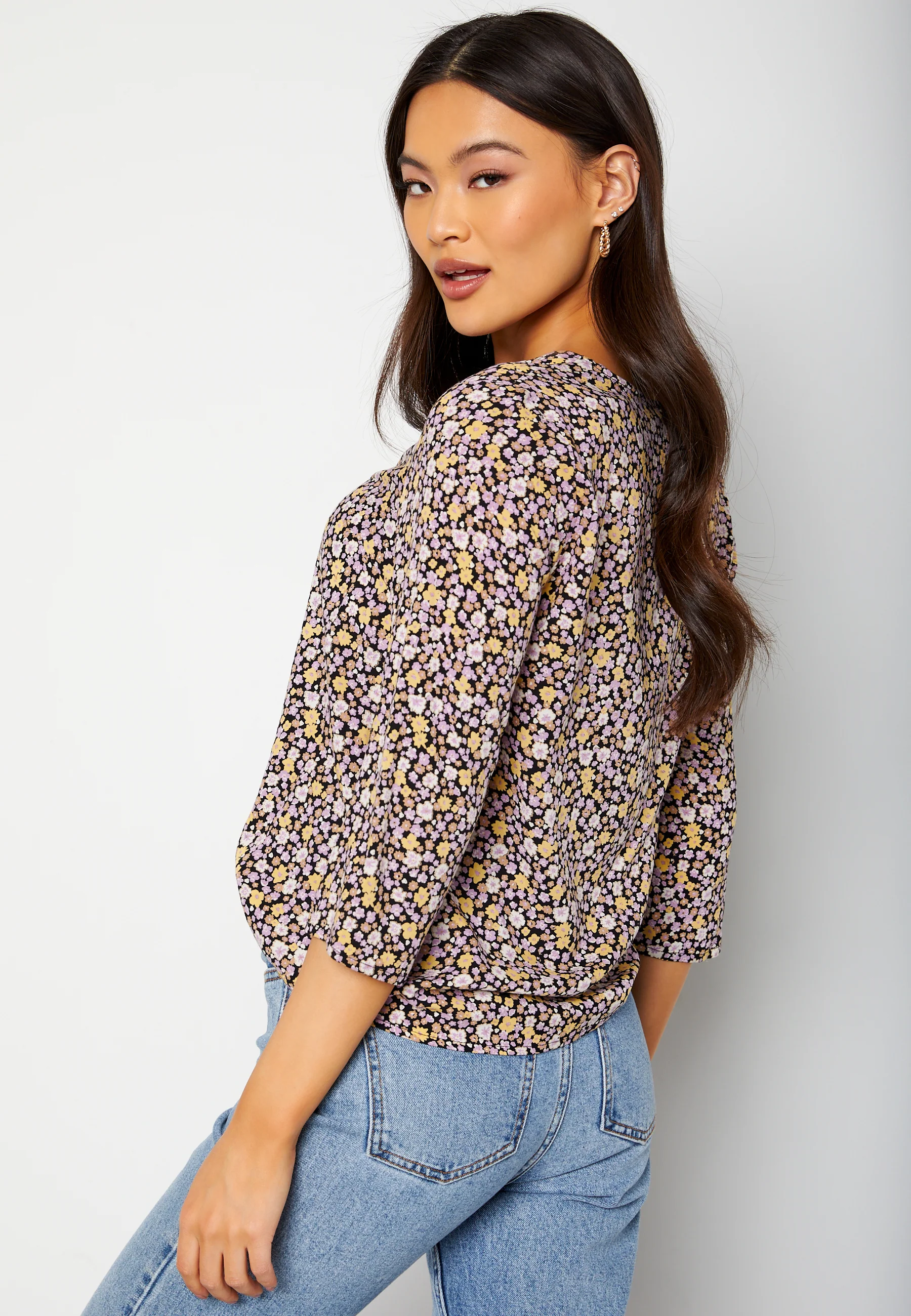 Kaitlyn 3/4 Shirt - Image 3
