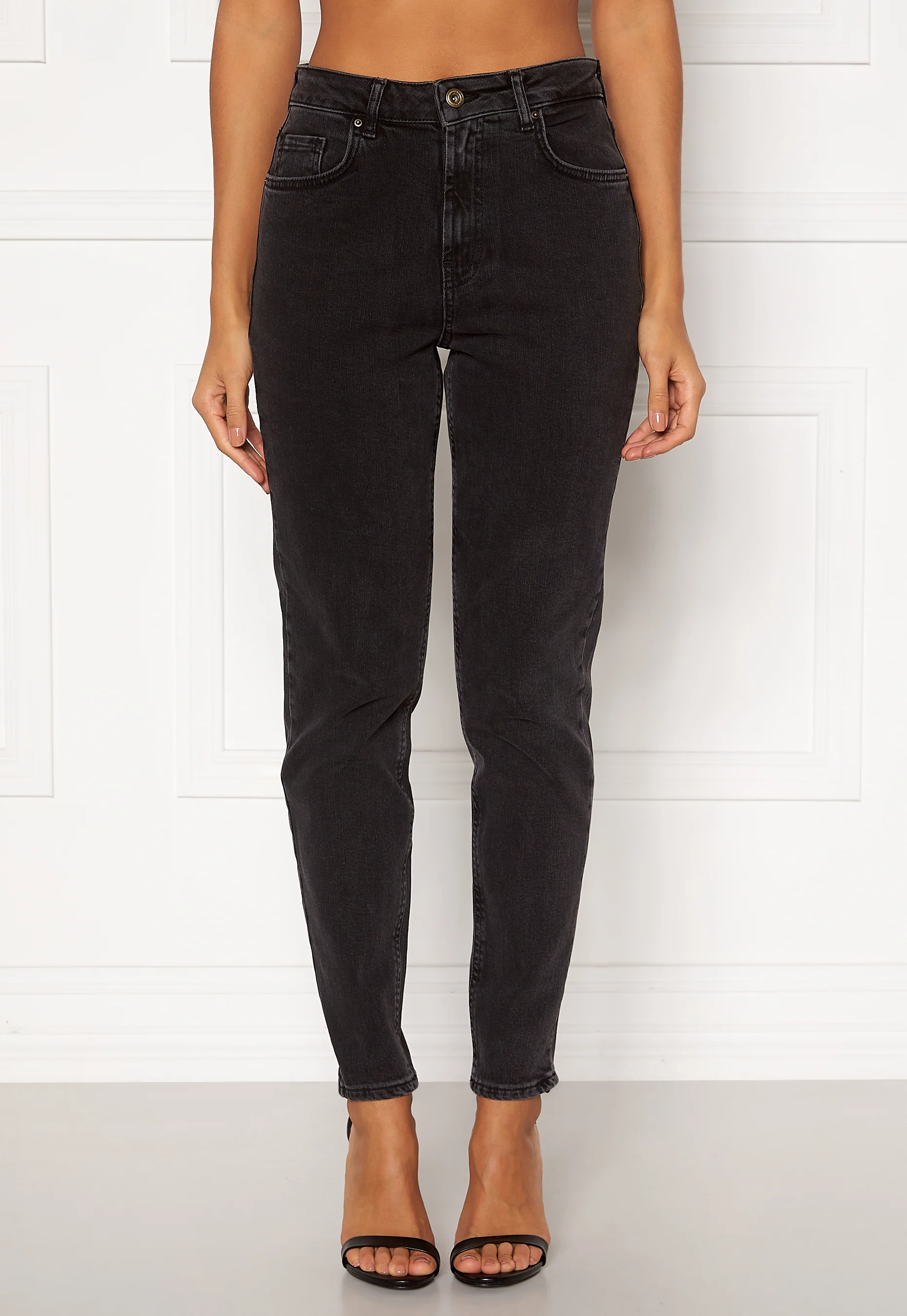 Leah Mom HW Jeans - Image 4