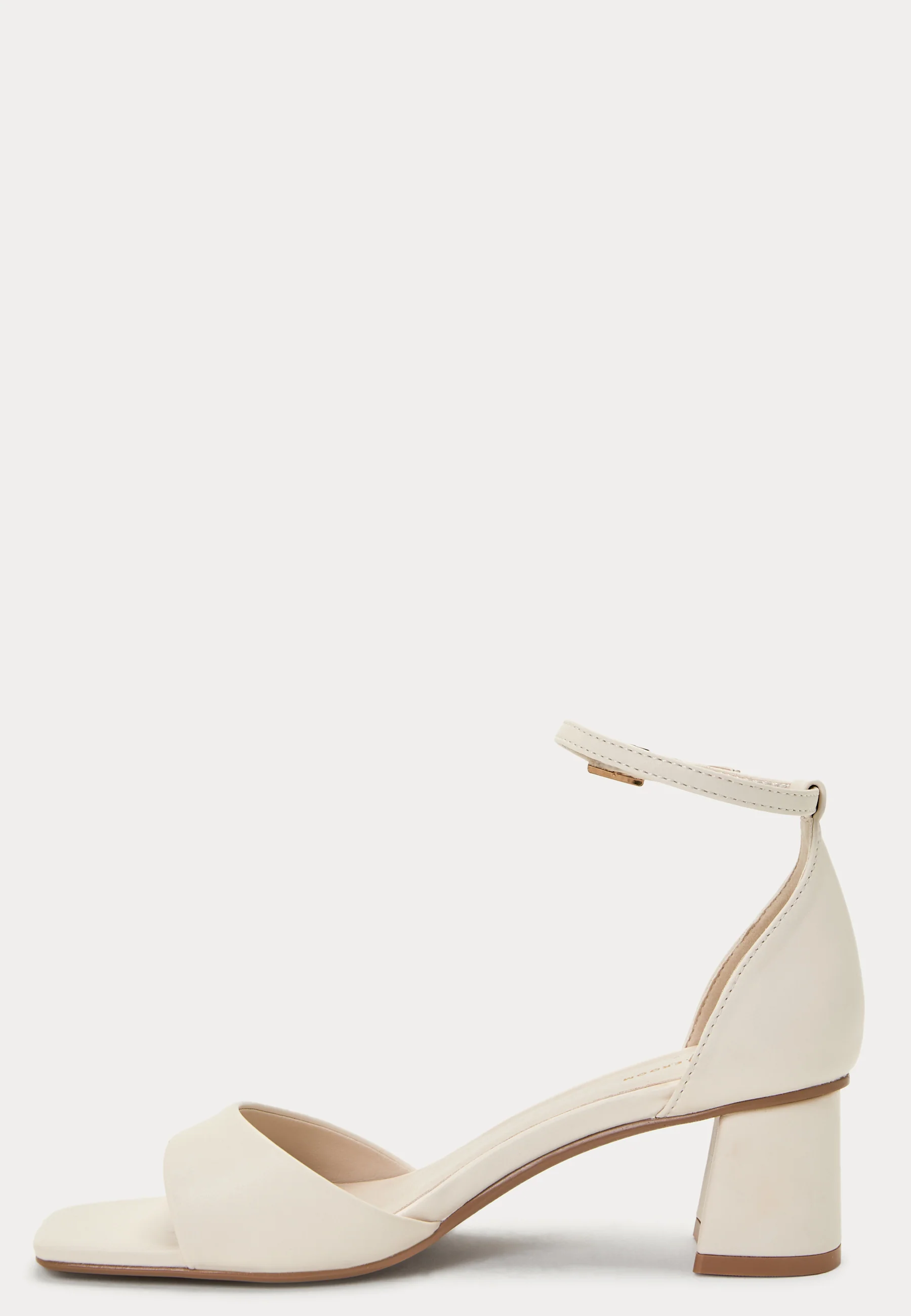 Low Heel Sandal - Image 5