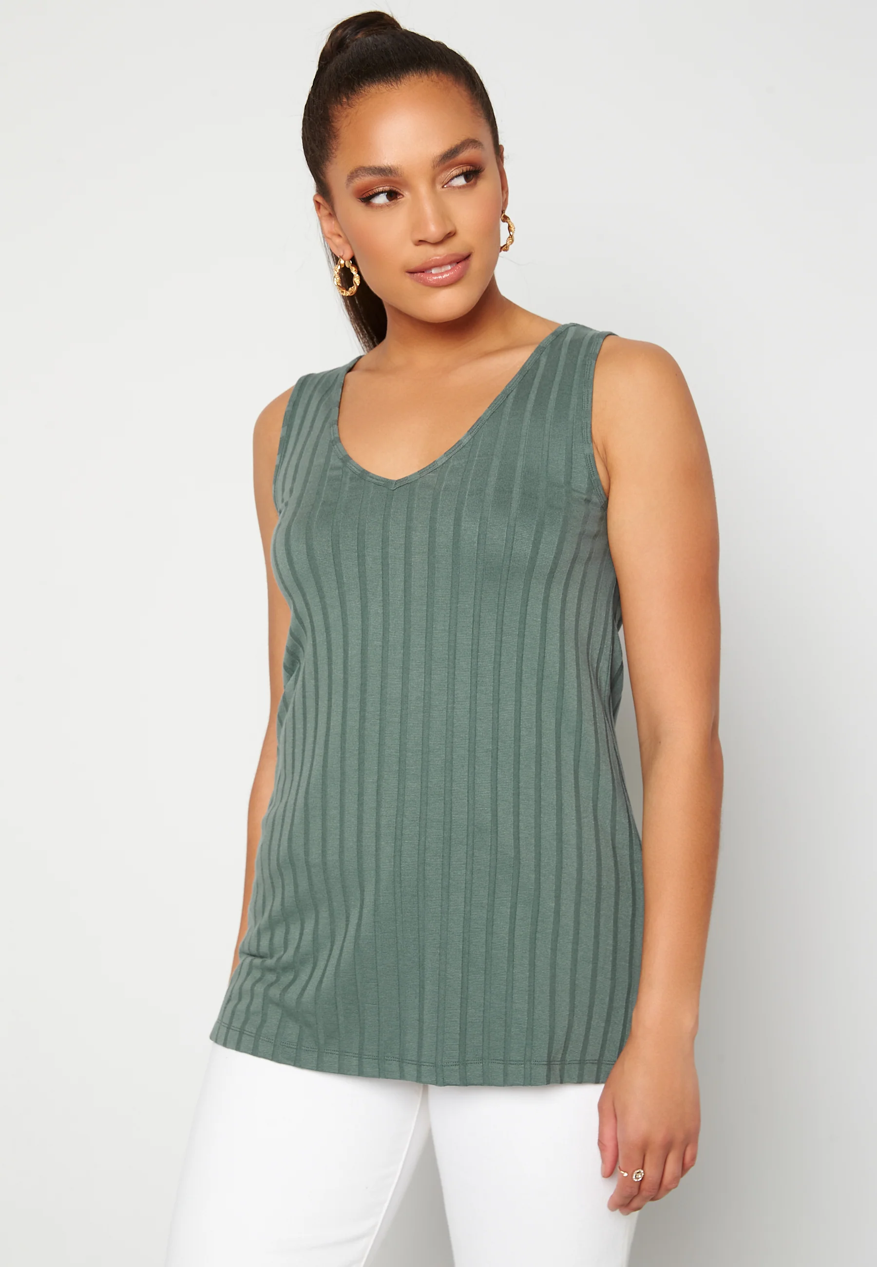 Mila sleeveless tunic