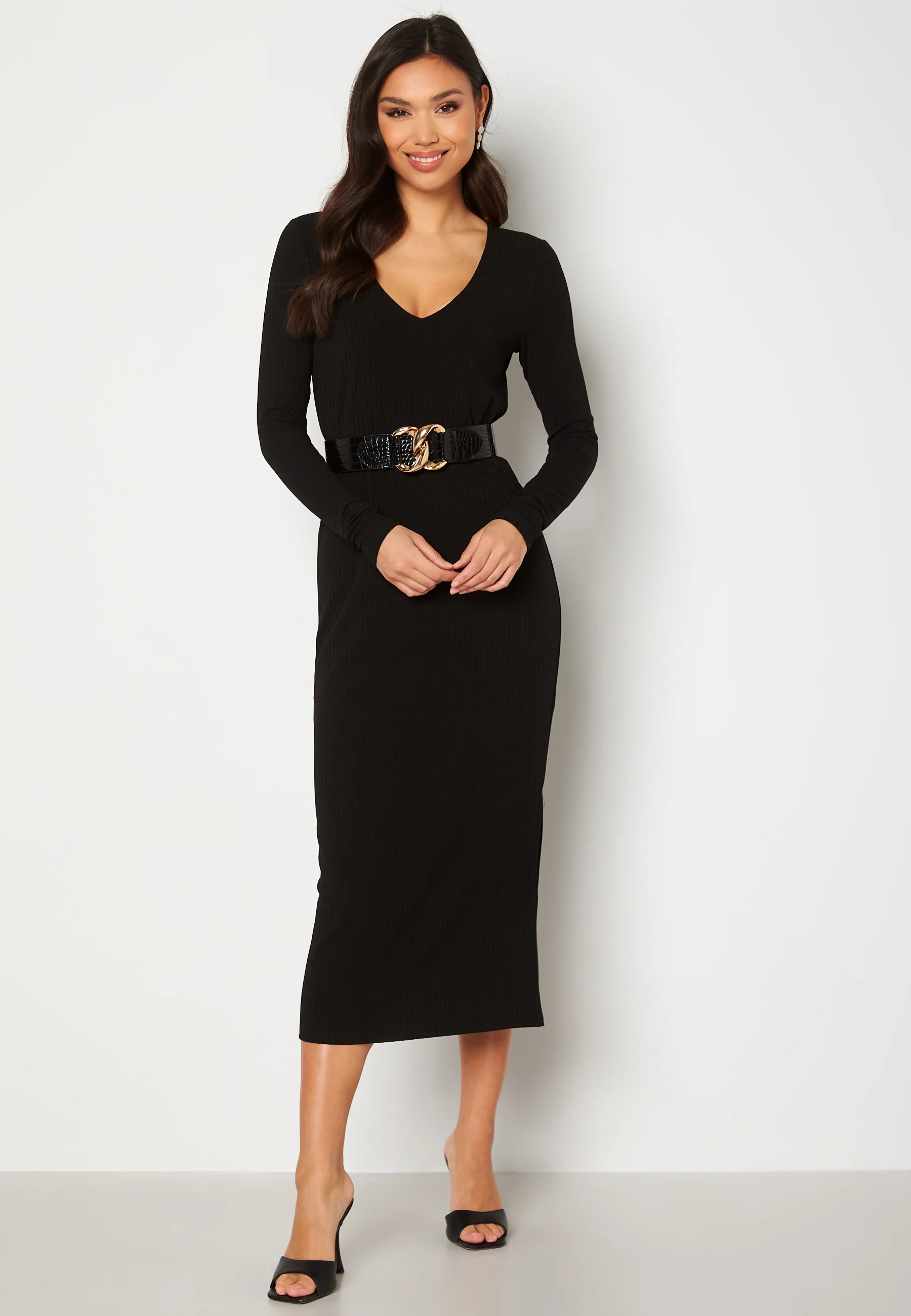 Najda deep v-neck dress - Image 2