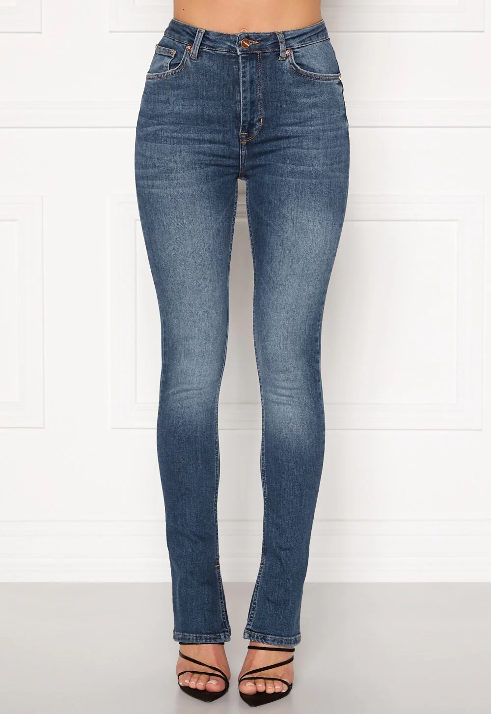 O-More Jeans - Image 2