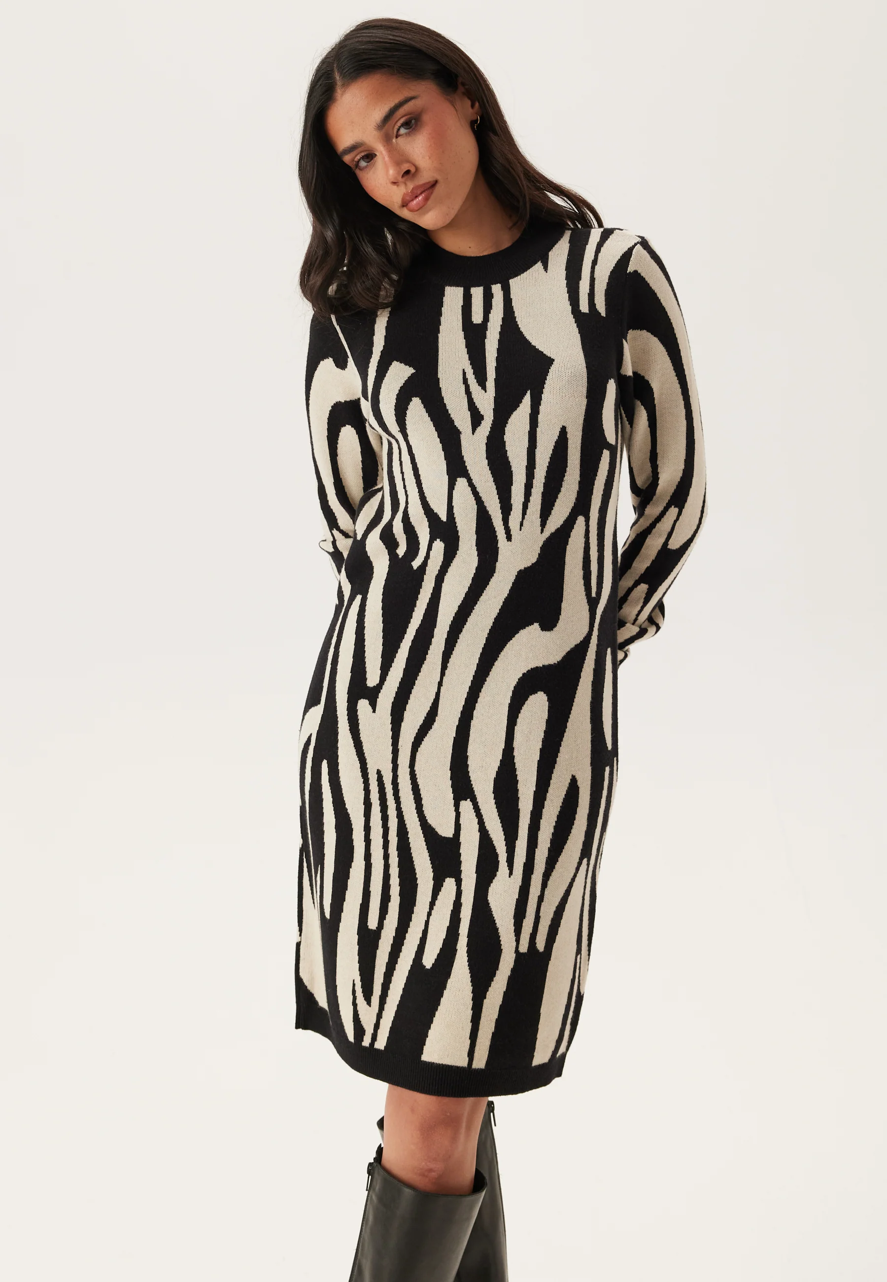 Objray L/S Knit Dress - Image 2