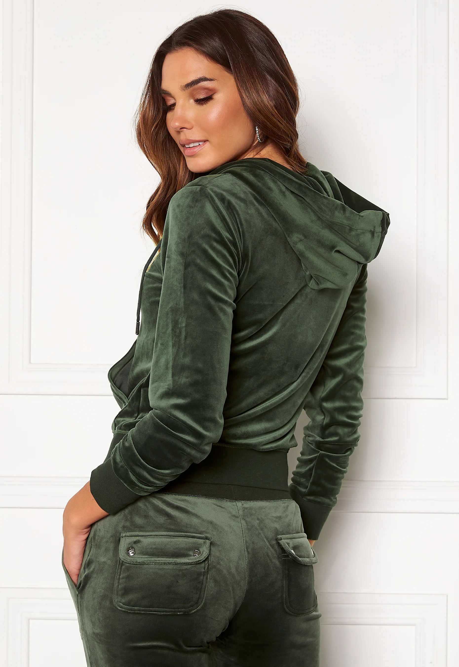 Robertson Classic Velour Hoodie - Image 3