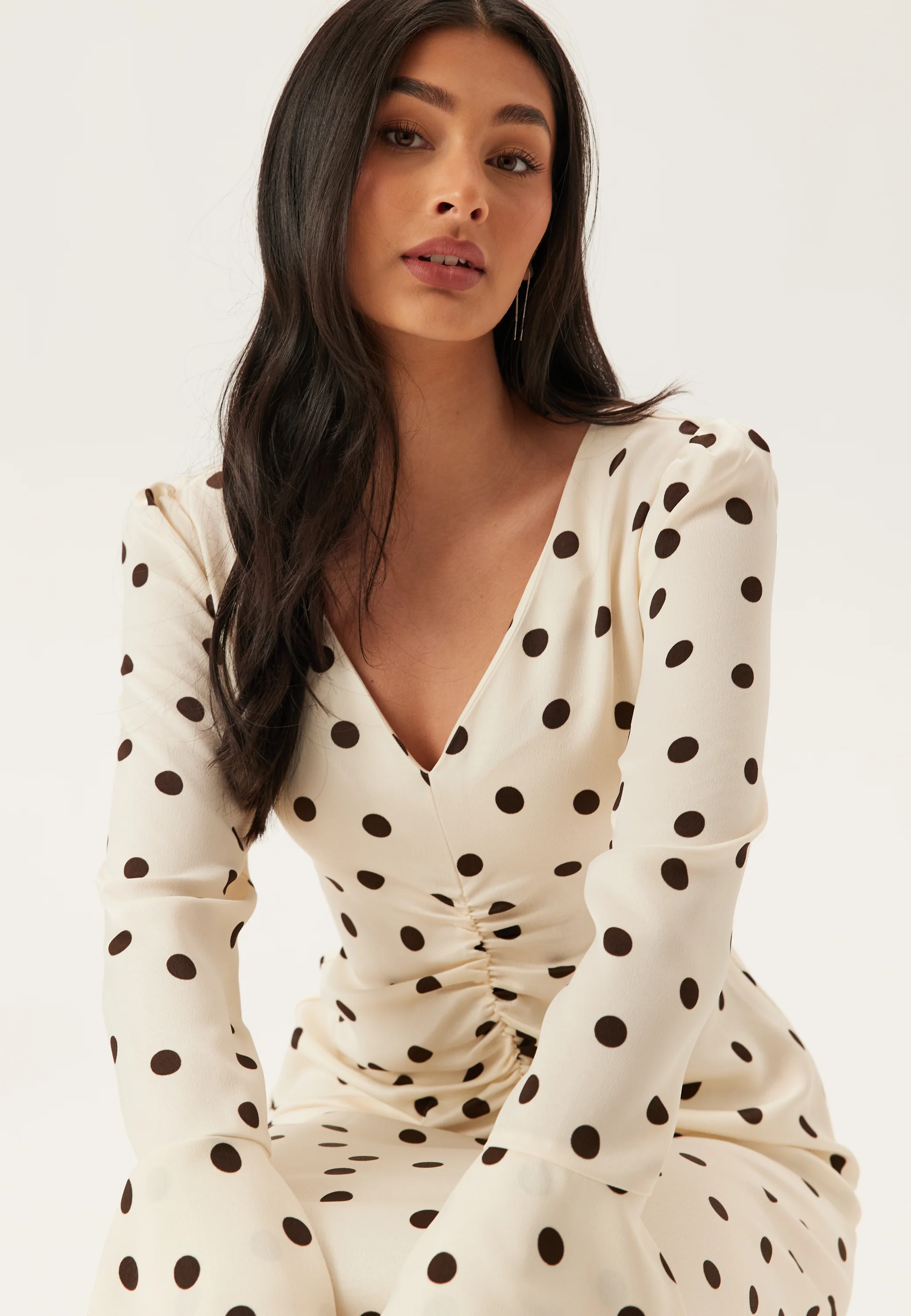 Ruched Front Midi Dress - Image 7
