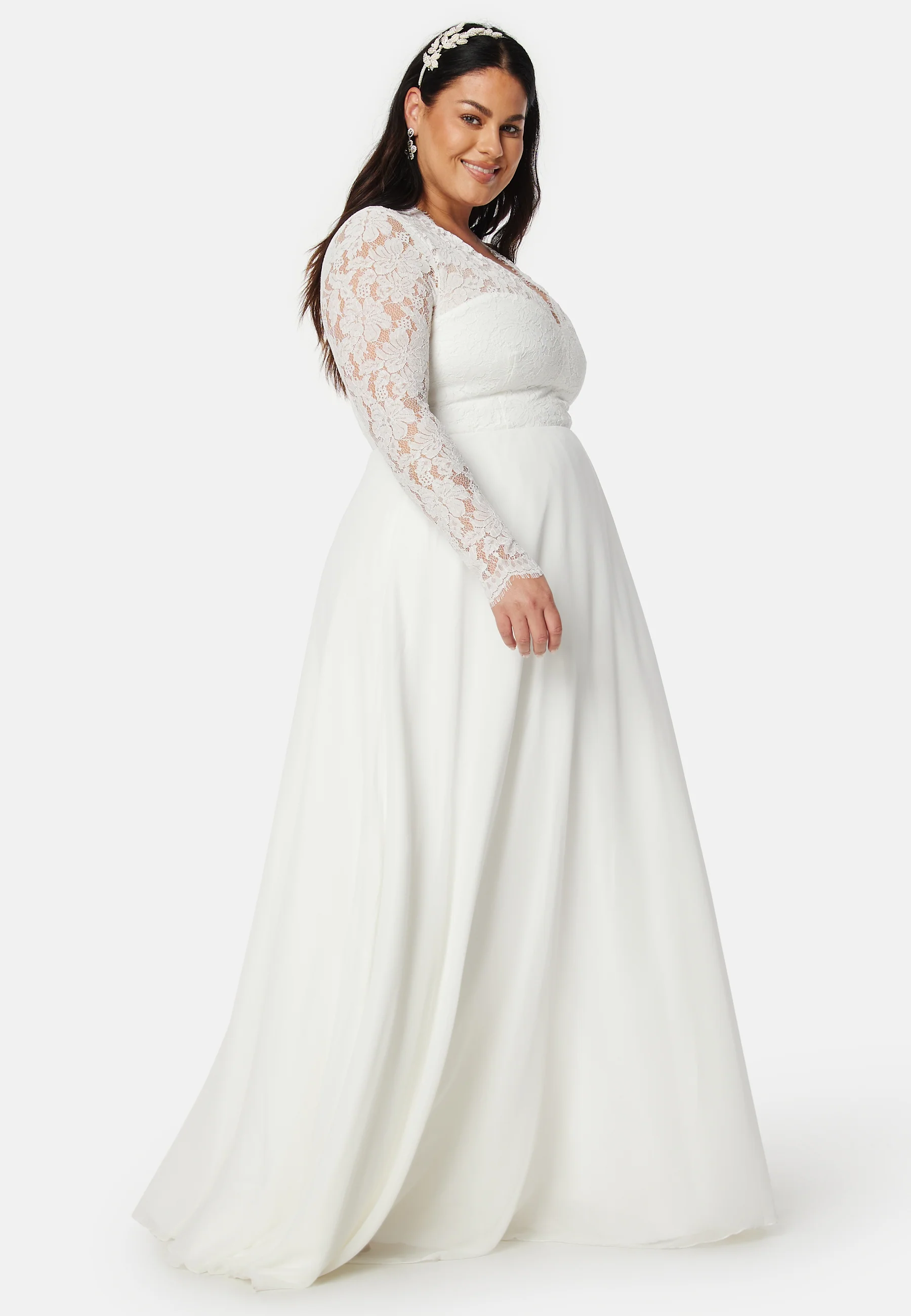 Scallop V-Neck Lace Gown - Image 10