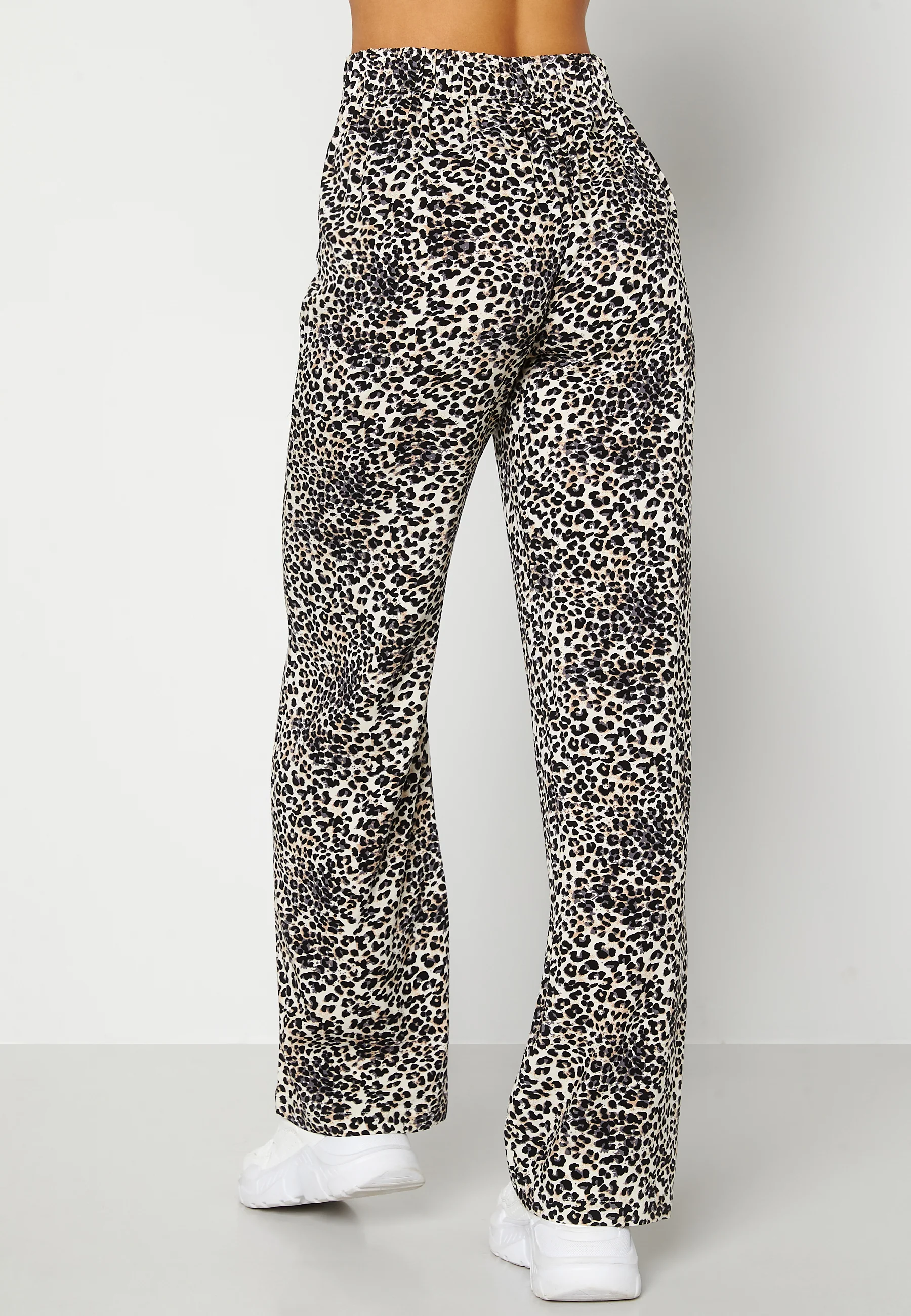 Simply Easy Wide Pant - Image 3