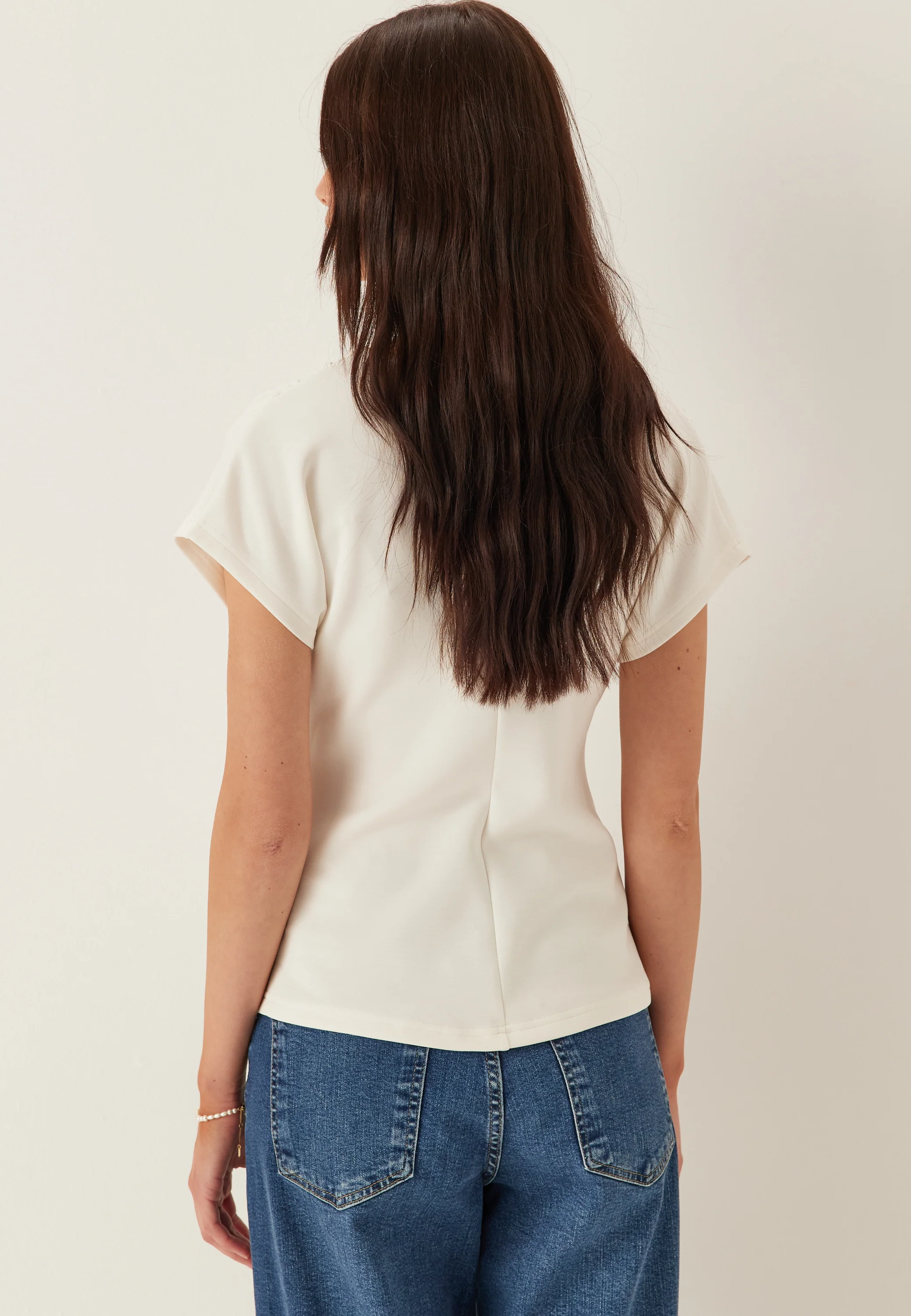 Slftenny Ss V-neck Gathered Top - Image 4