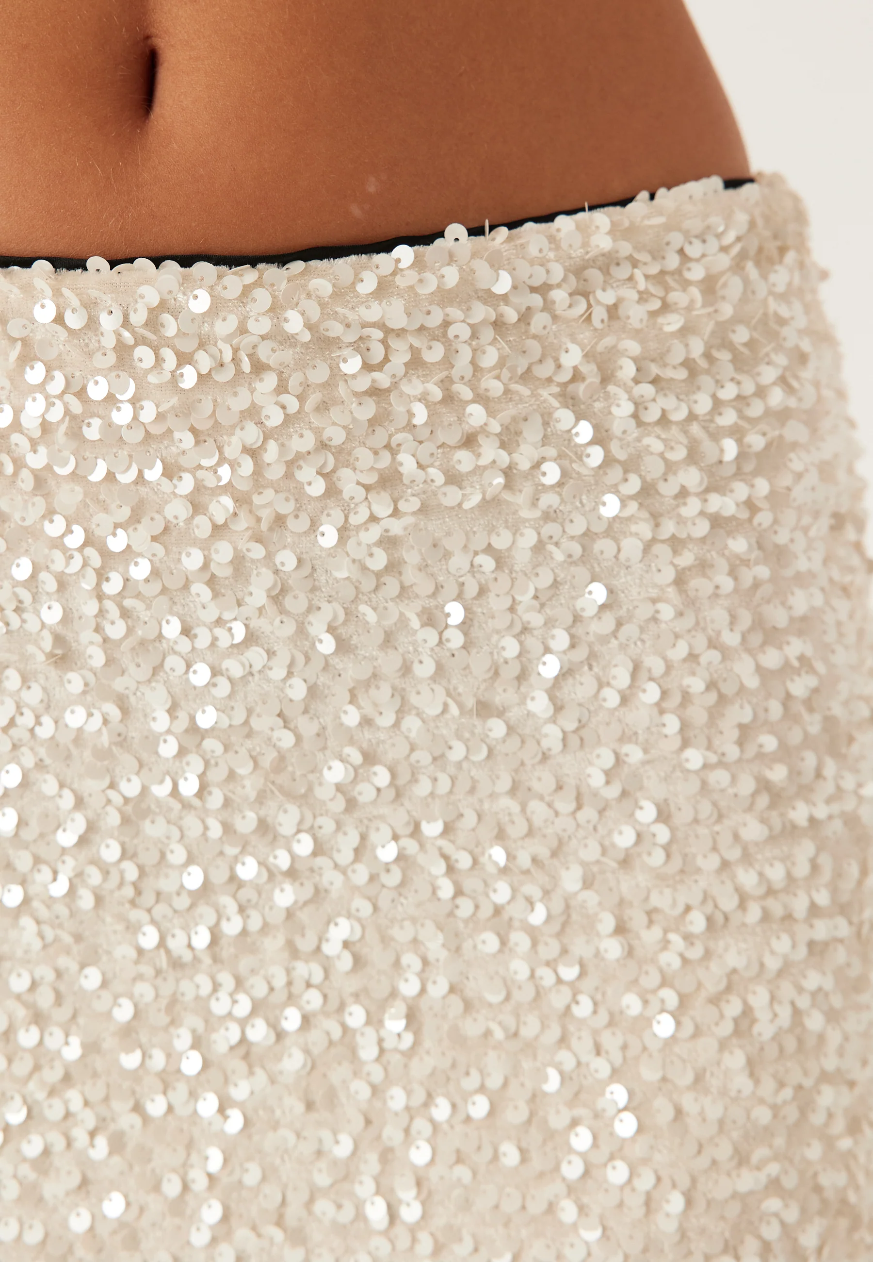 Straight Ankle Sequin Skirt - Image 6