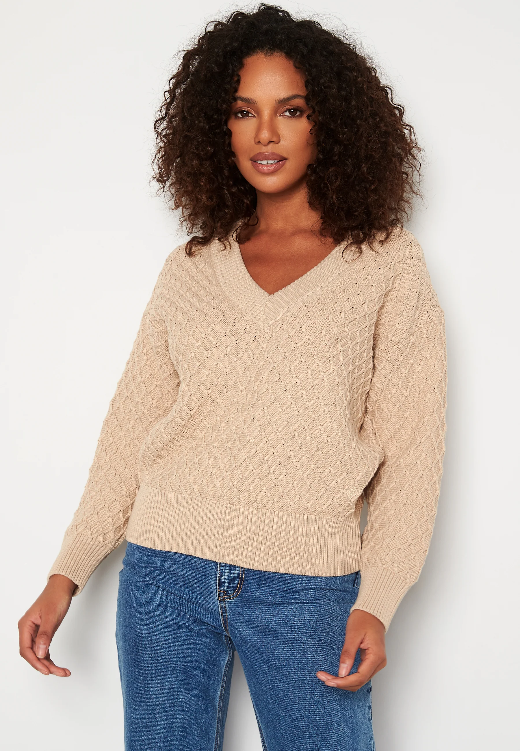 Texture Cotton V-Neck - Image 4