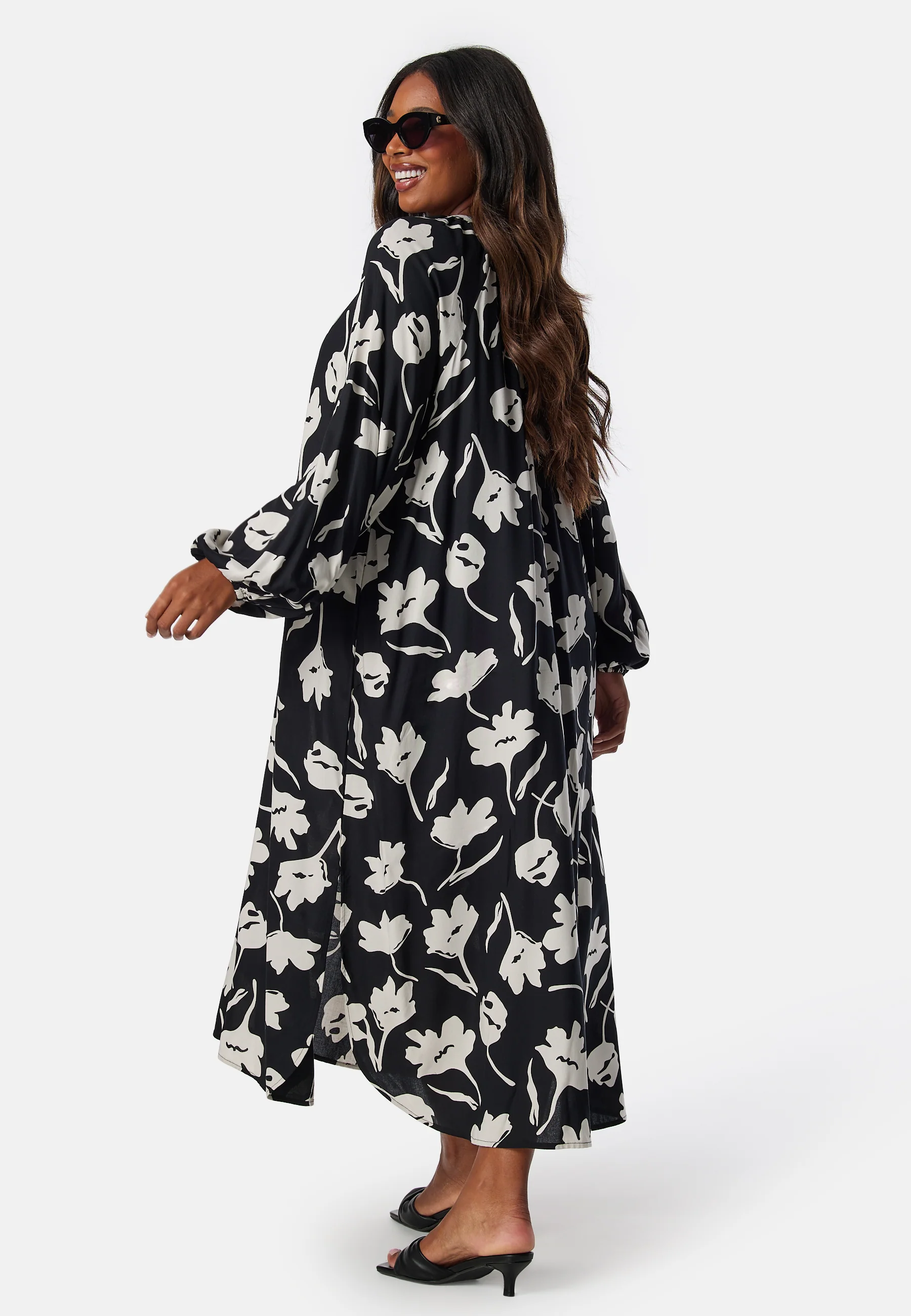 V-neck Raglan Viscose Dress - Image 7