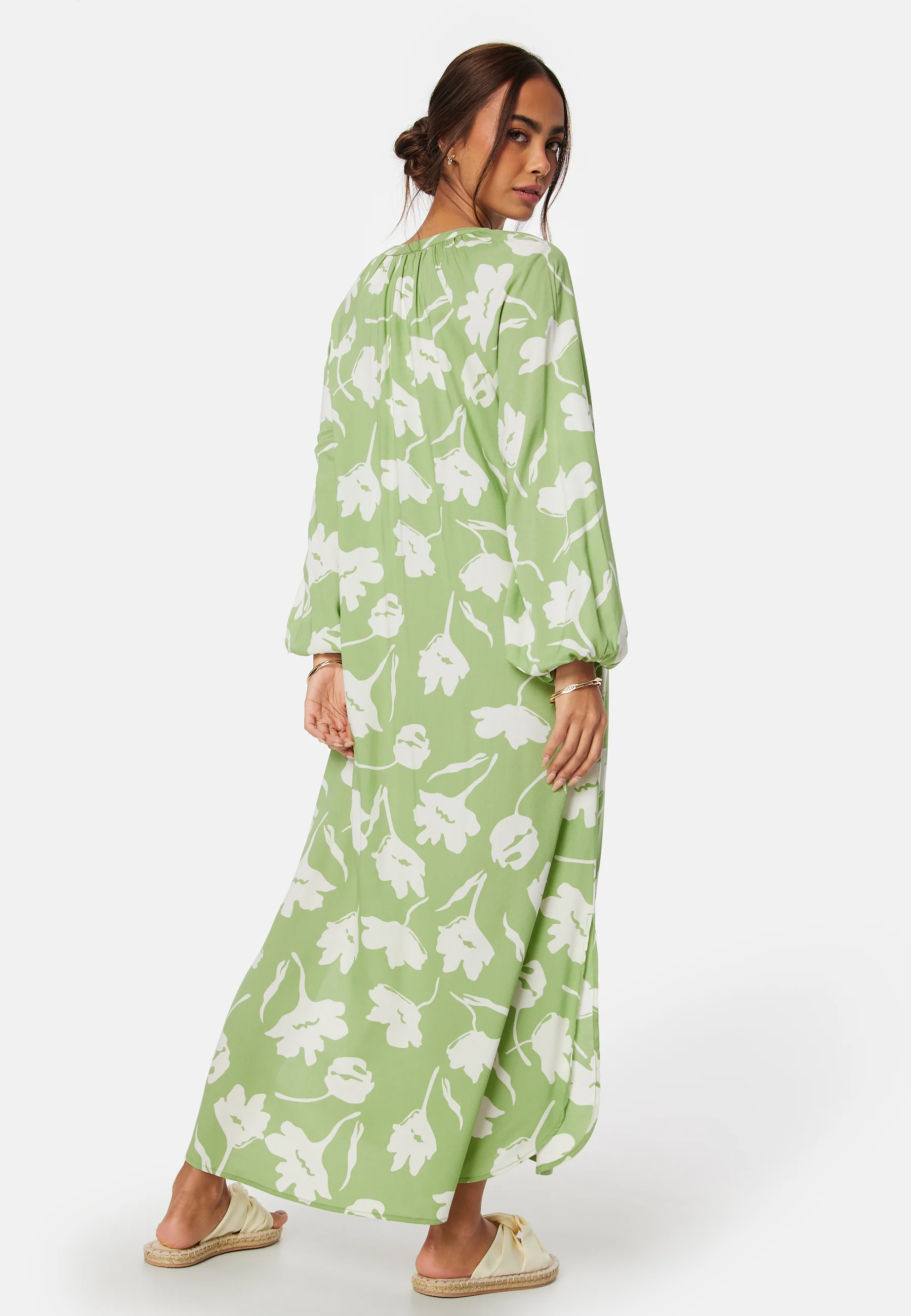V-neck Raglan Viscose Dress - Image 3