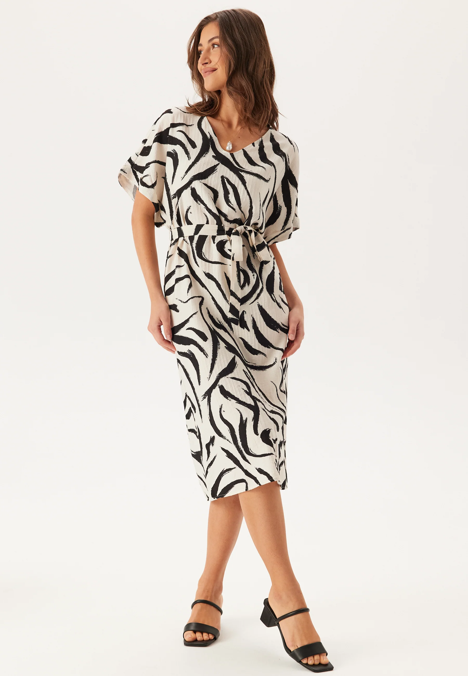 Viclo V-neck 2/4 MIDI DRESS M - Image 2