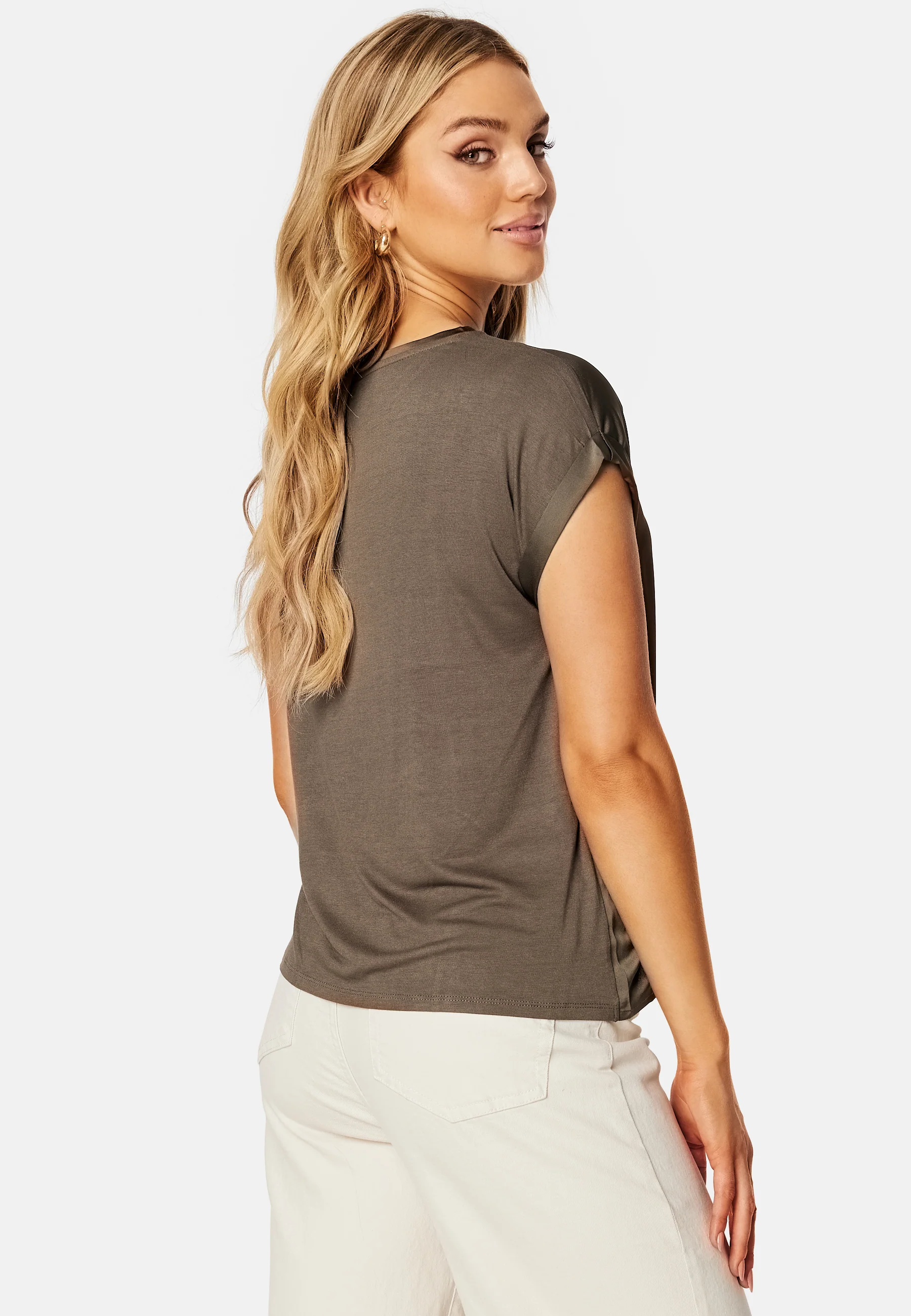 Viellette S/S Satin Top - Image 3