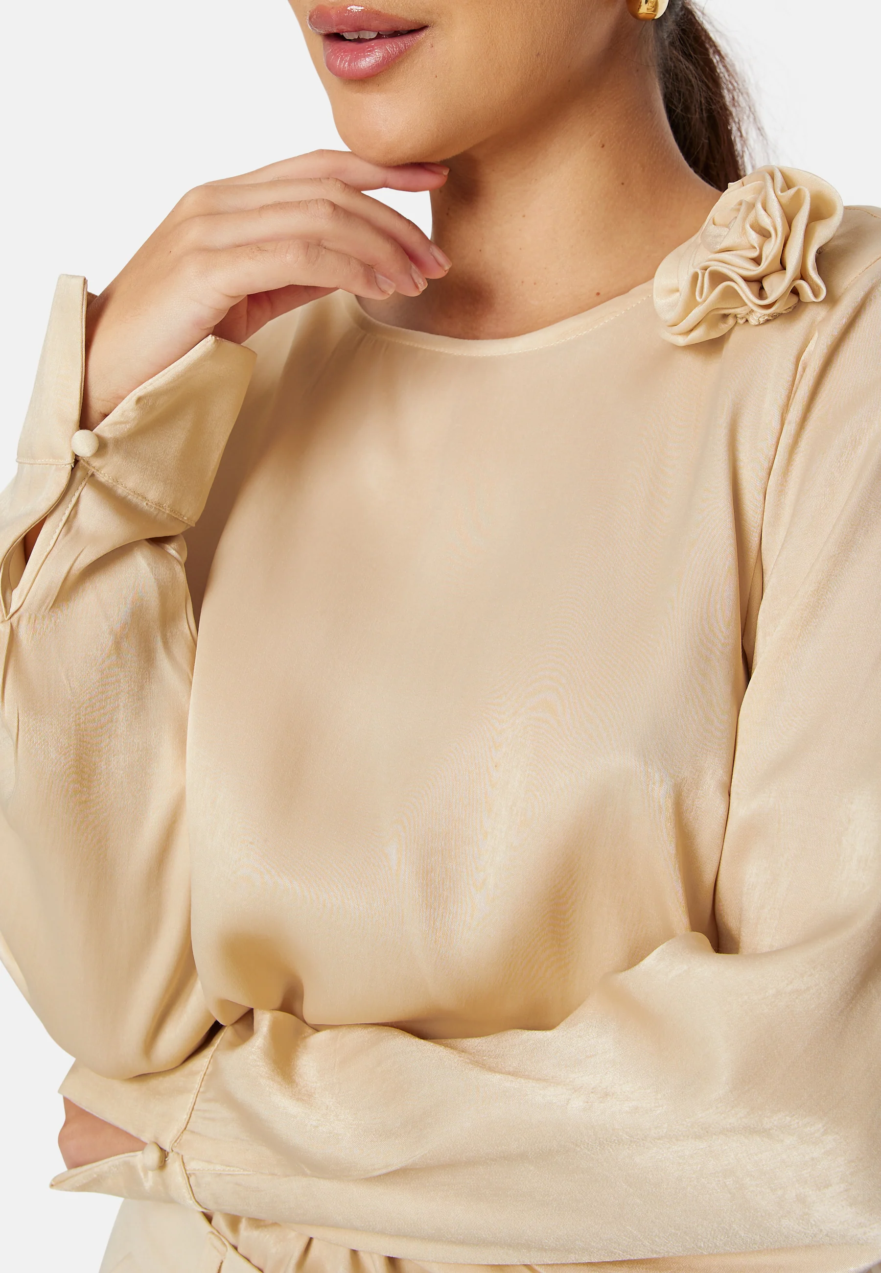 Vikenca L/S Rose Top - Image 5