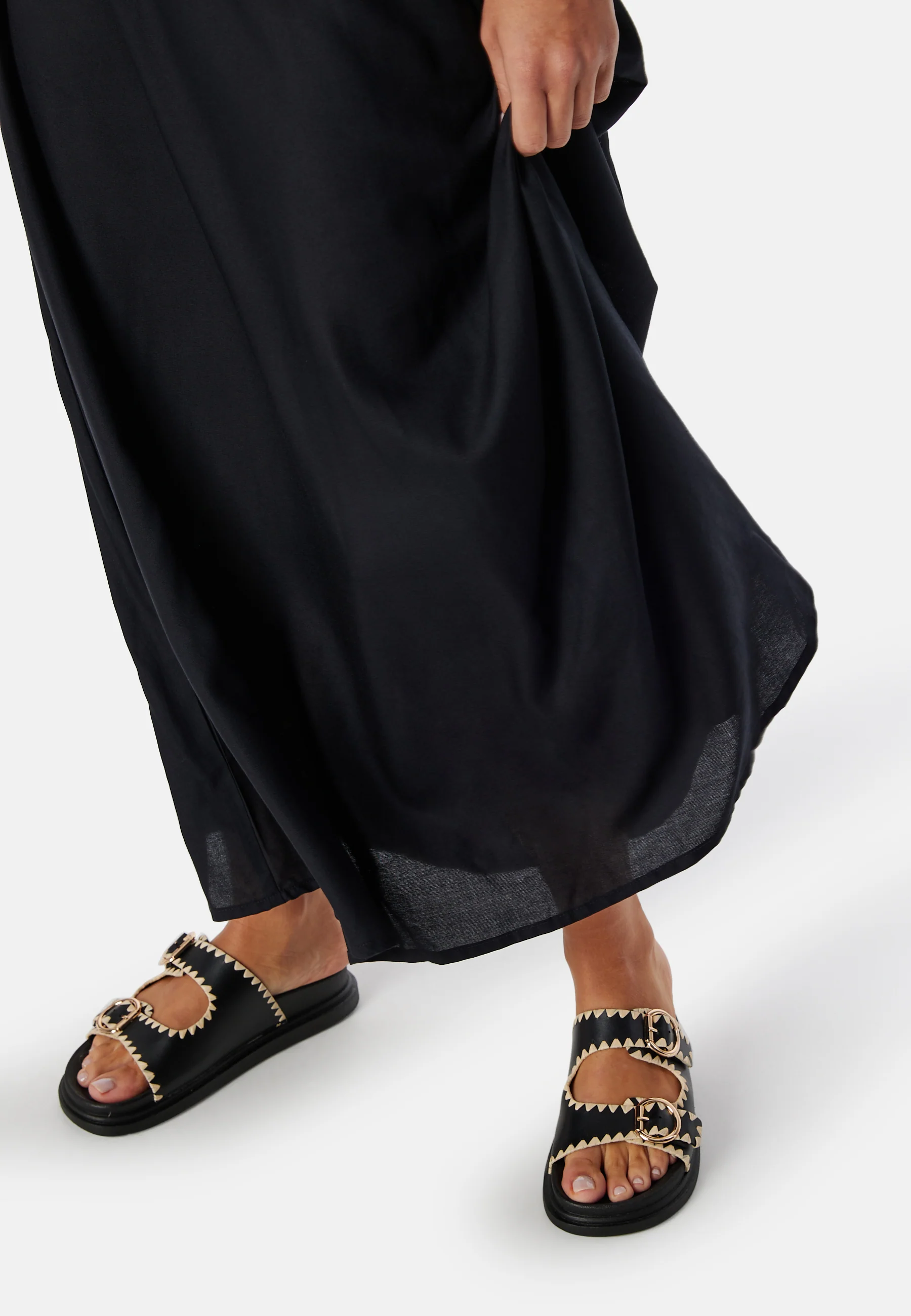 Viscose V-neck Maxi Dress - Image 4
