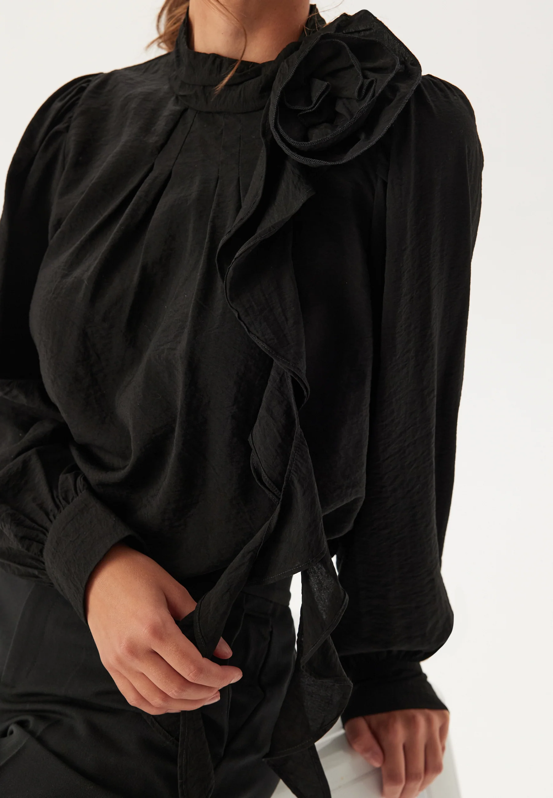 Vmbailey Ls Frill Top Wvn