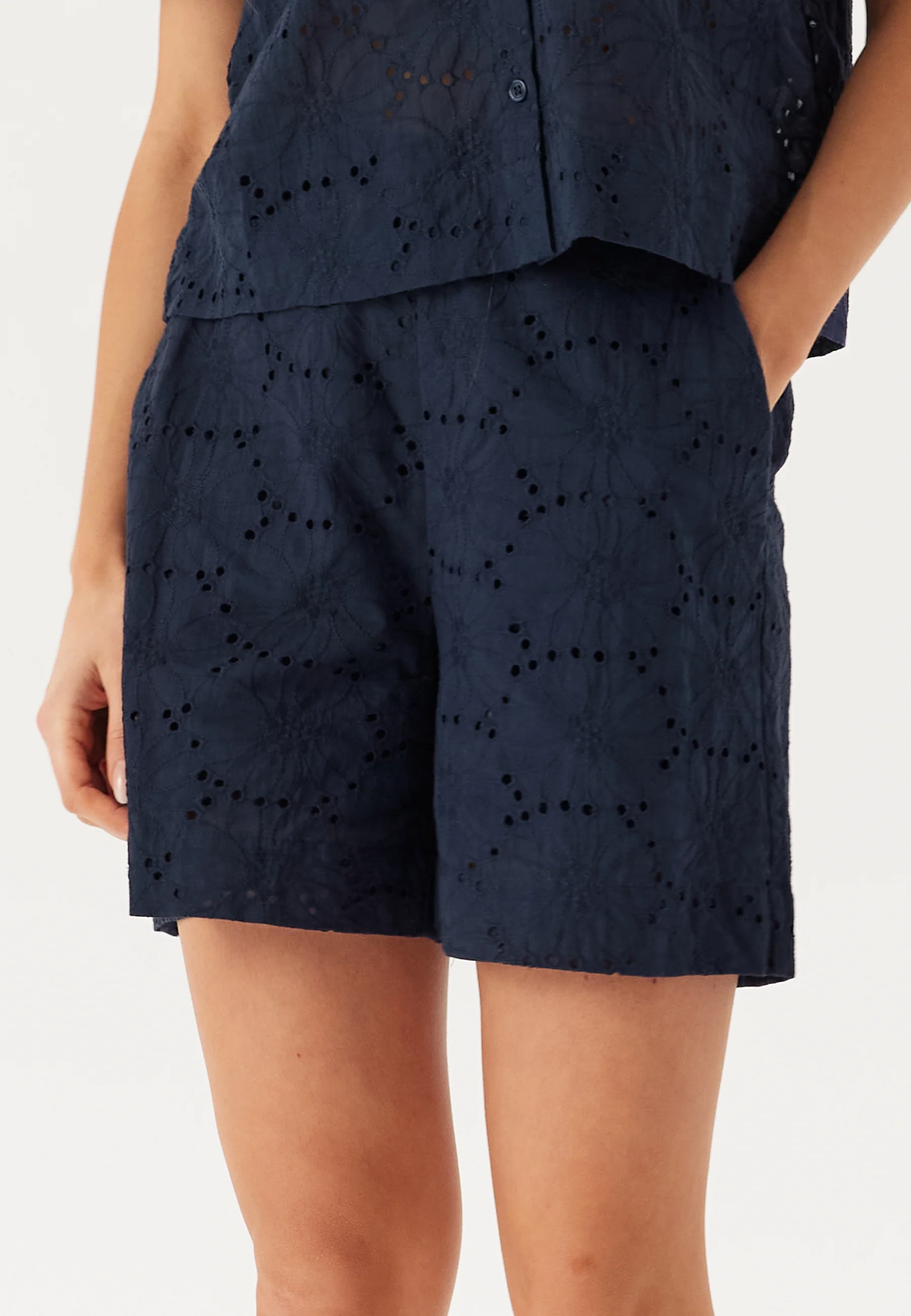 Vmhay New Shorts - Image 4