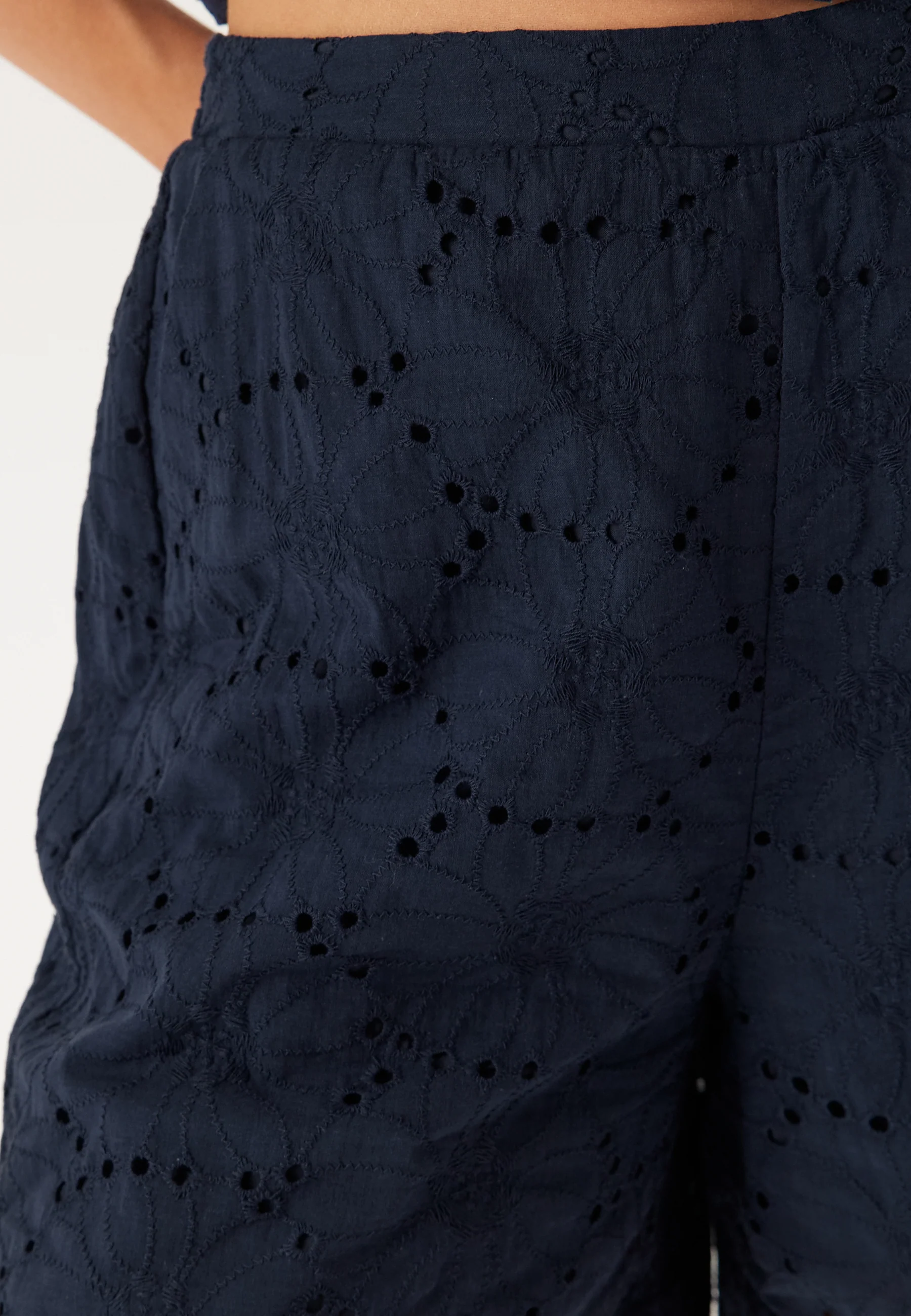 Vmhay New Shorts - Image 5
